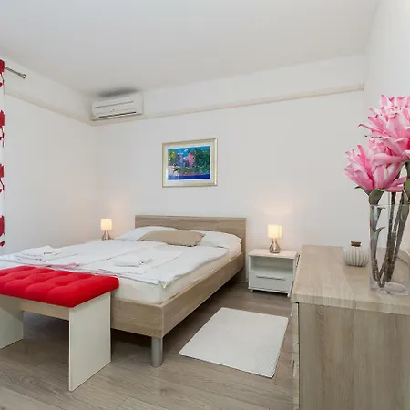 Ulika & 3* Poreč
