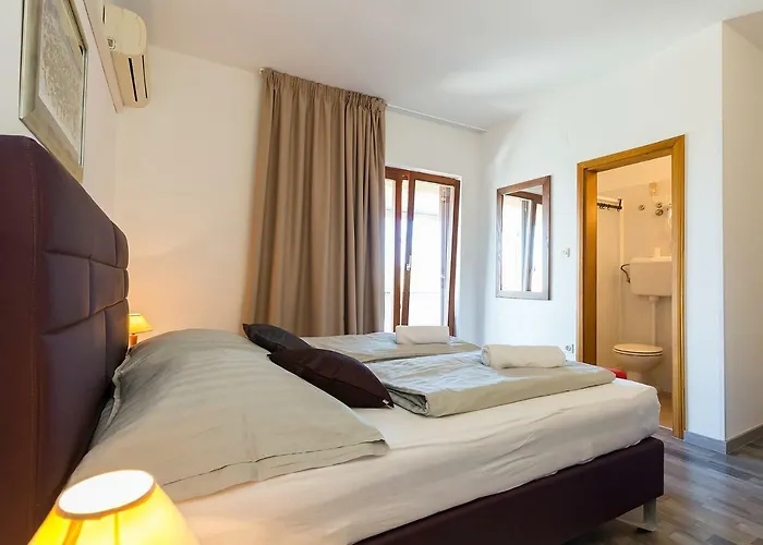 Vendégház Ulika 3*